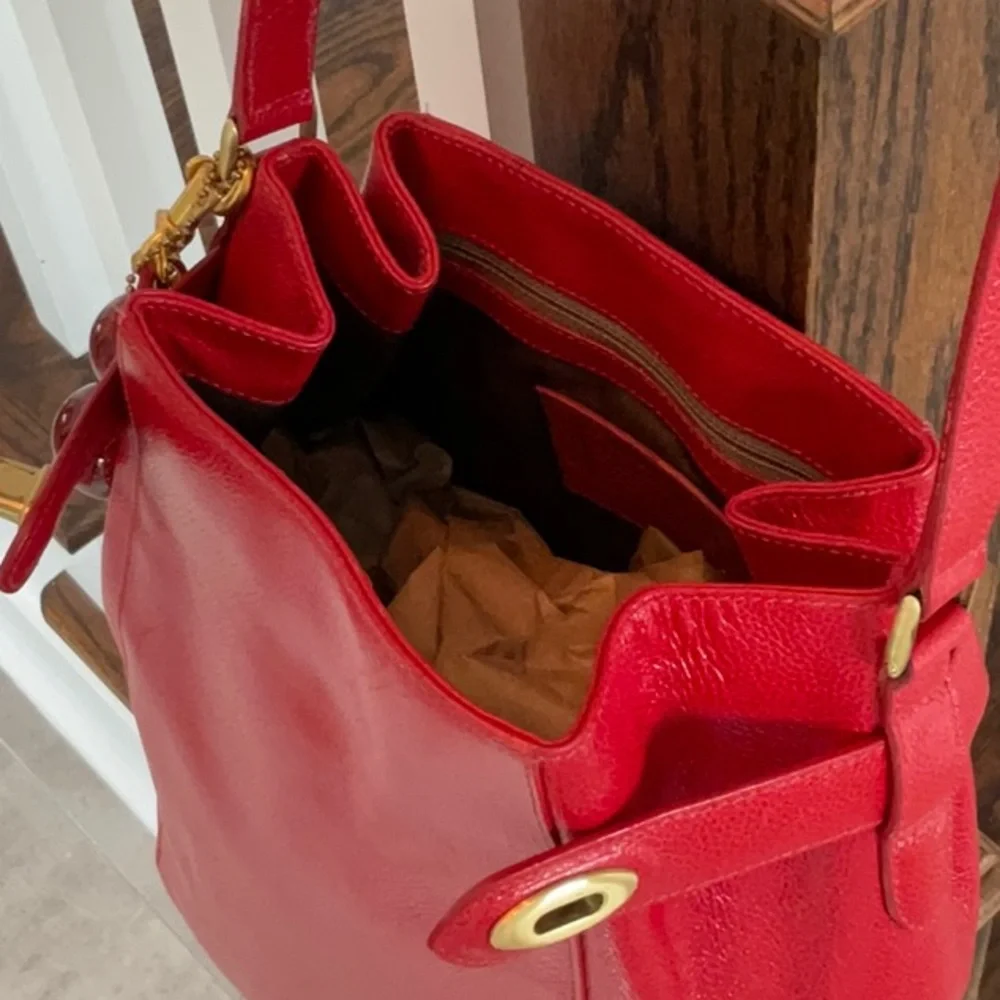 COACH Vintage Leather Madison Bucket Bag - Picture 4 of 12